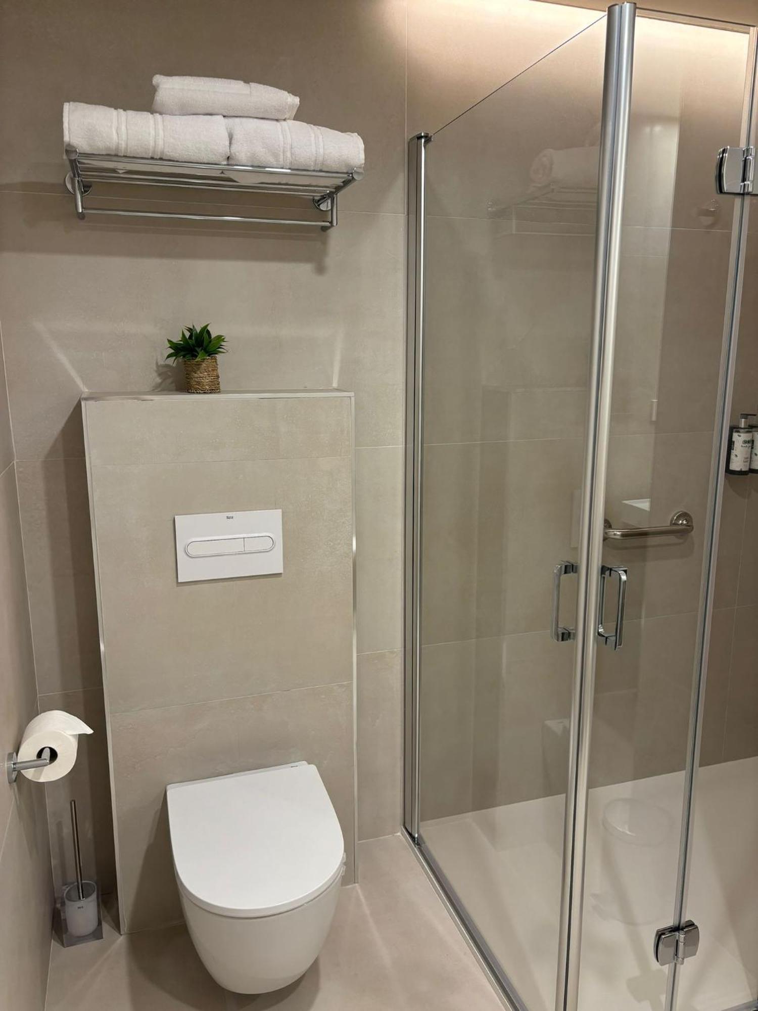 Apartamentos Joaquin Costa Σανταντέρ Εξωτερικό φωτογραφία