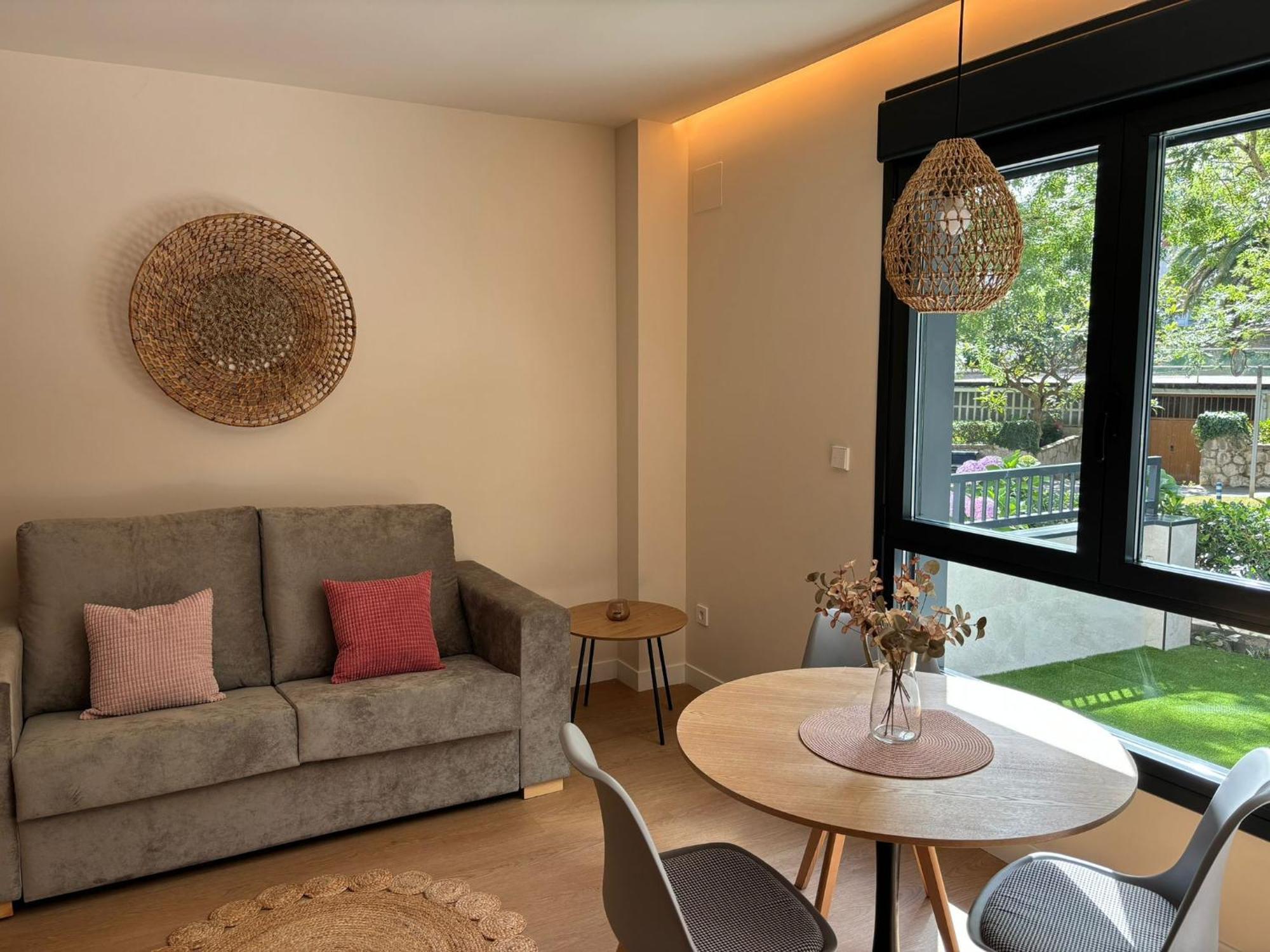 Apartamentos Joaquin Costa Σανταντέρ Εξωτερικό φωτογραφία